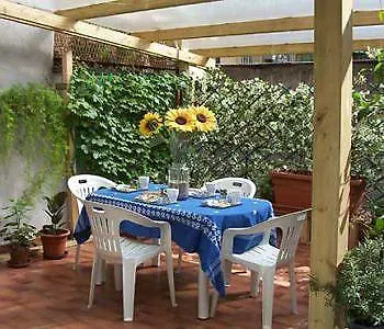 Couette-café Barbara Vaticano Affitti Brevi 4*